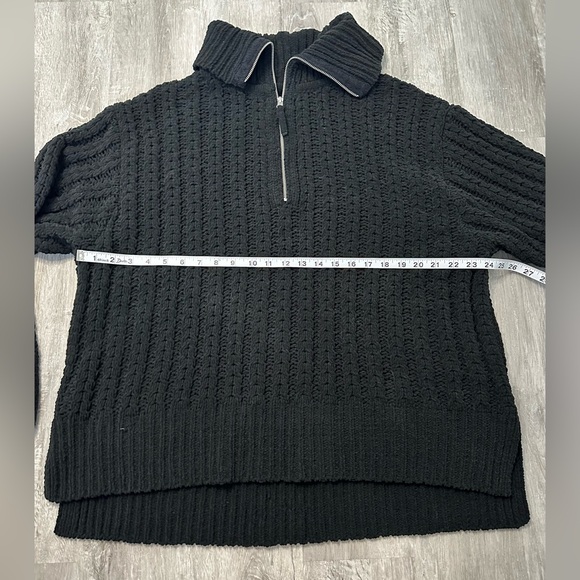 Aerie Quarter Zip Cable Car Cozy Comfort
Knit Sweater Sz XL - Picture 10 of 14